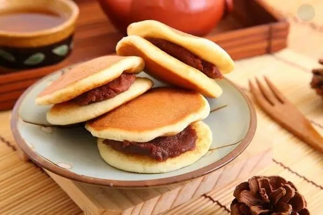 900W Waffle Making Machine 9 Holes Dorayaki Machine 220/110V Non Stick Round Shape Pancakes Maker