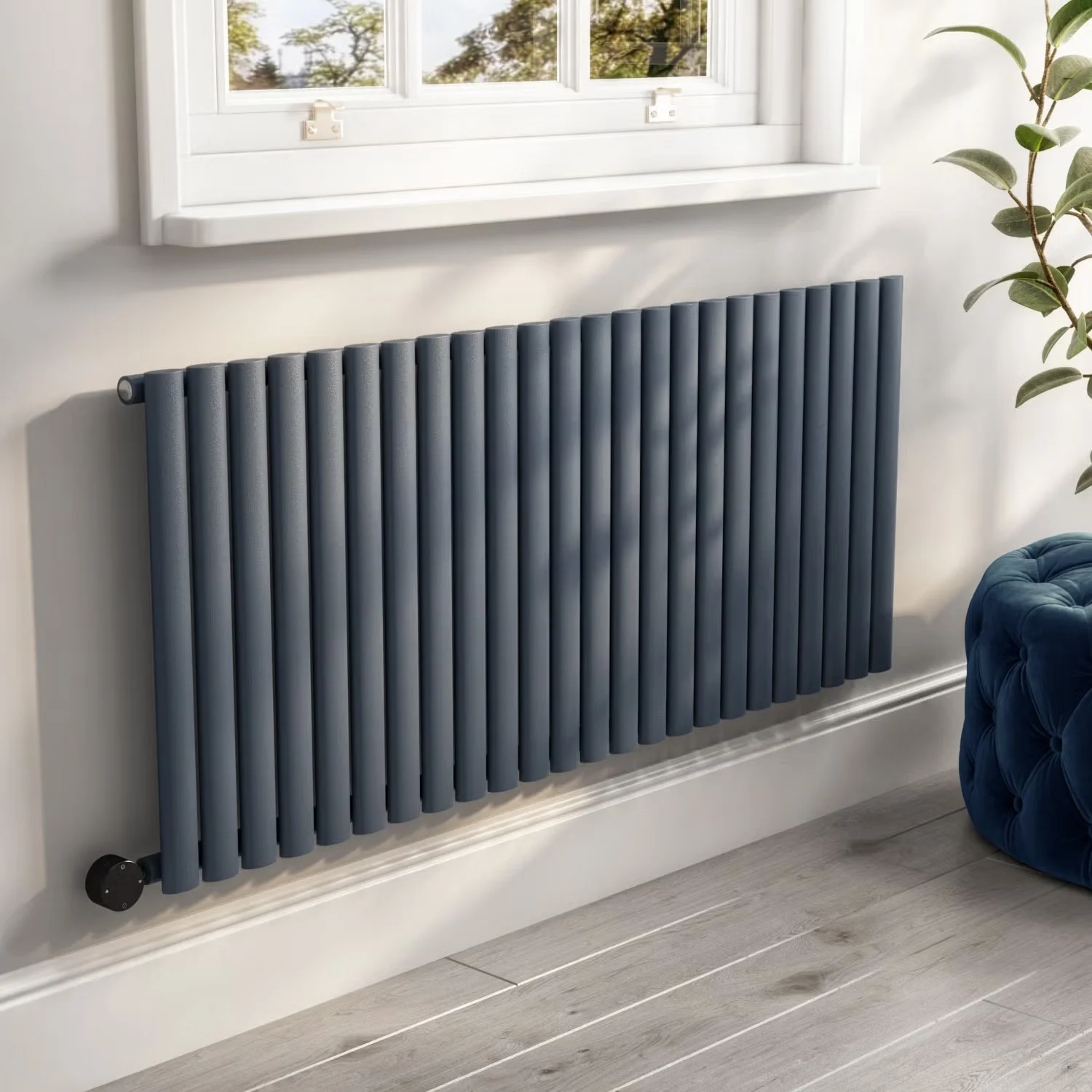 High Quality Service Wallmounted Heater Radiator 800W Electric Radiator Wall Mounted Black Horizontal Heating Radiators