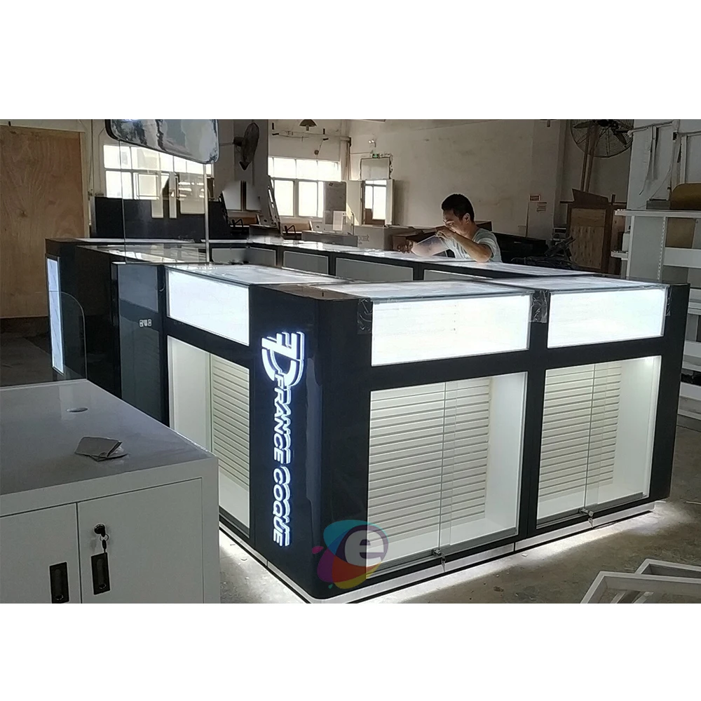 Rotating Smart Phone High Quality Smartphone Fixture Rotating Smart Phone Store Design Shop High Quality Phone Shop ODM