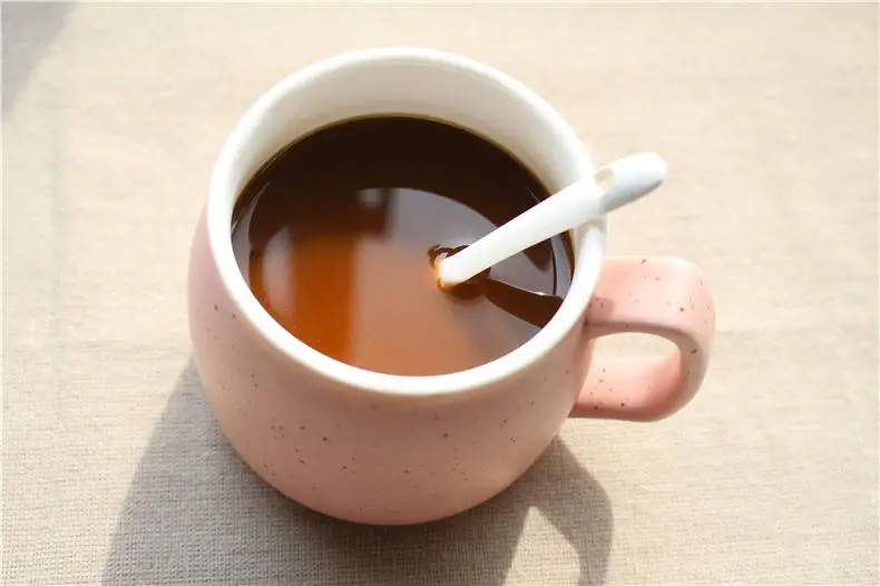 Wholesale High Quality Black Tea Price In Pakistan Popular Water Soluble Ceylon Black Infuser Tea Powder