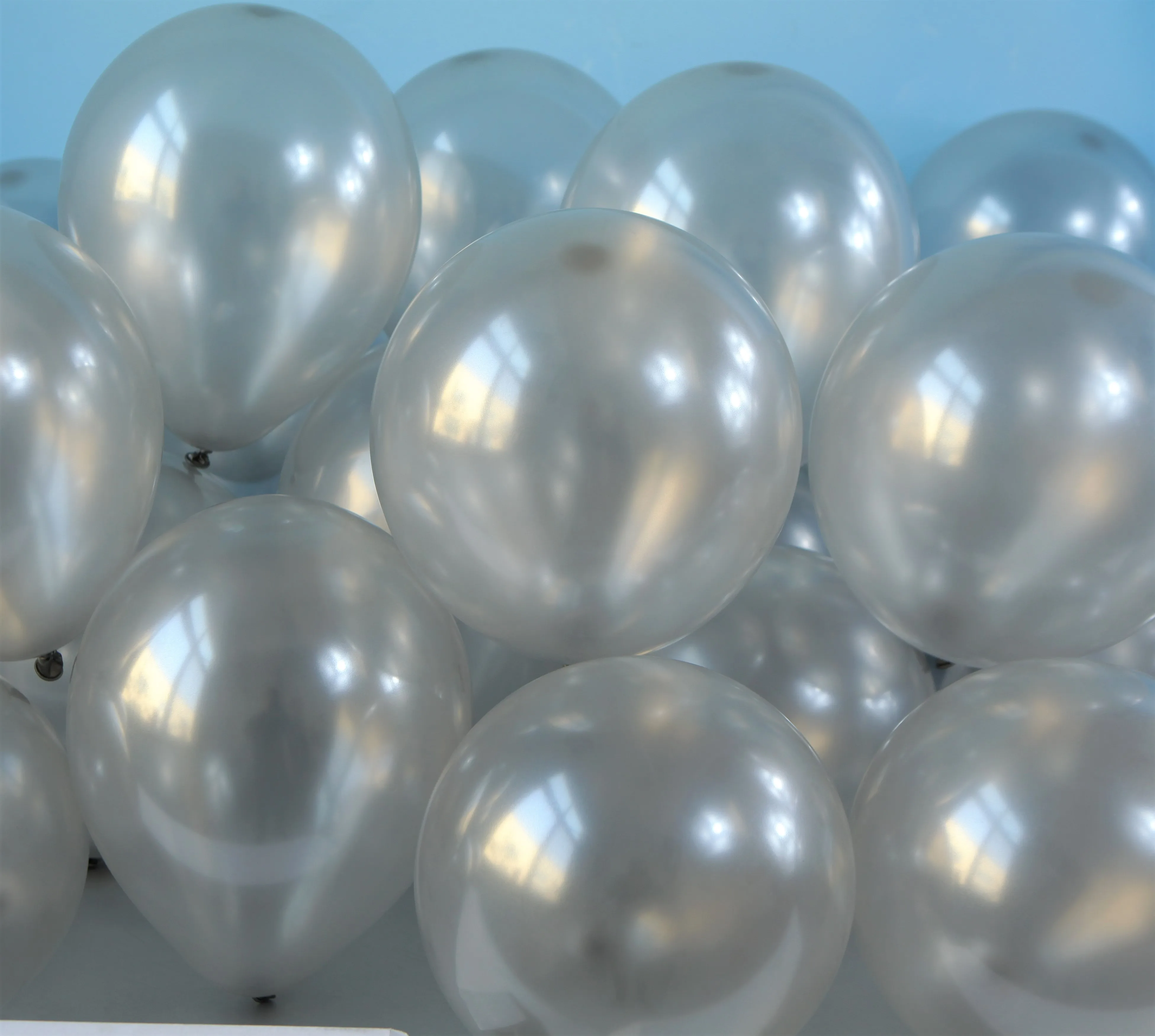 Factory Direct 1.5g 1000Pcs Packing Metallic Gold Latex Balloons for Birthdays Decorations Wholesale