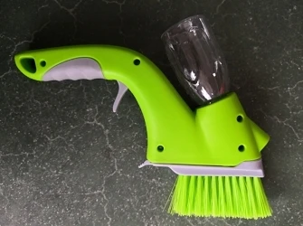 Car spraying Window brush