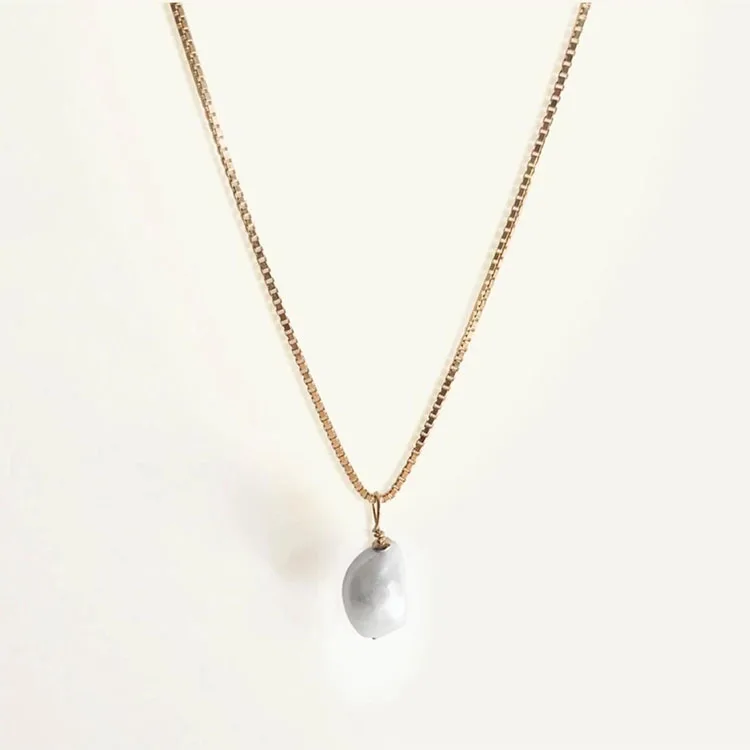 Baroque Pearl necklace with 925 silver box chain