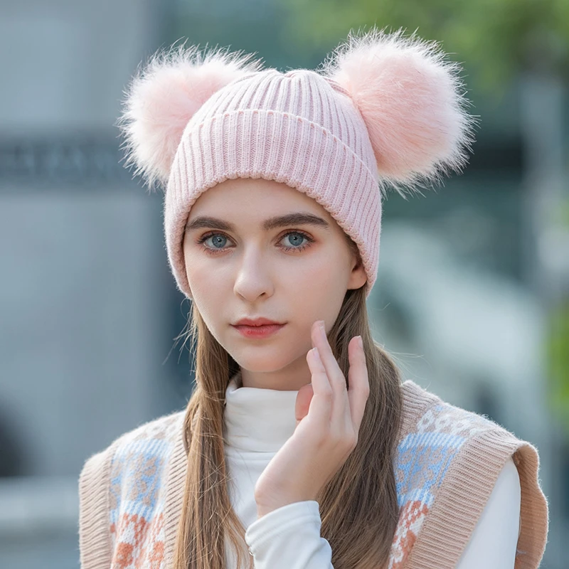 Оптовая продажа с фабрики, зимняя женская шапка из искусственного меха, двойной помпон, вязаная детская шапка для мам, Шапка-бини с помпоном