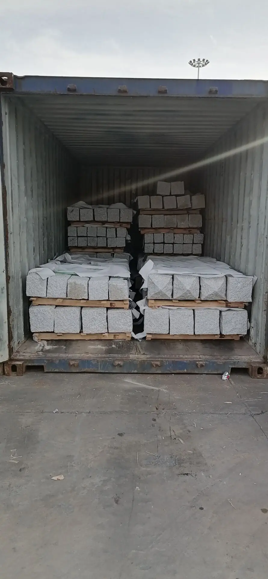 granite gate post 4.jpg