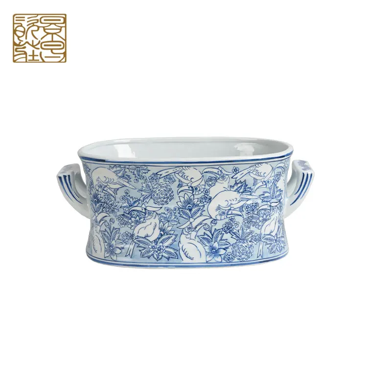 Chinese Porcelain Home Decoration Ceramic Retro Blue and White Fish Tank