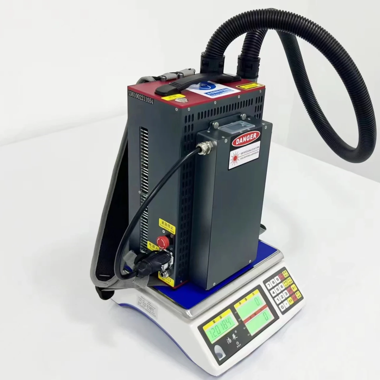 Pulse Portable Laser Cleaning Machine 100w 200w 300w Machinery Engines Provided Wood Cnc Engine Motorcycle Handheld