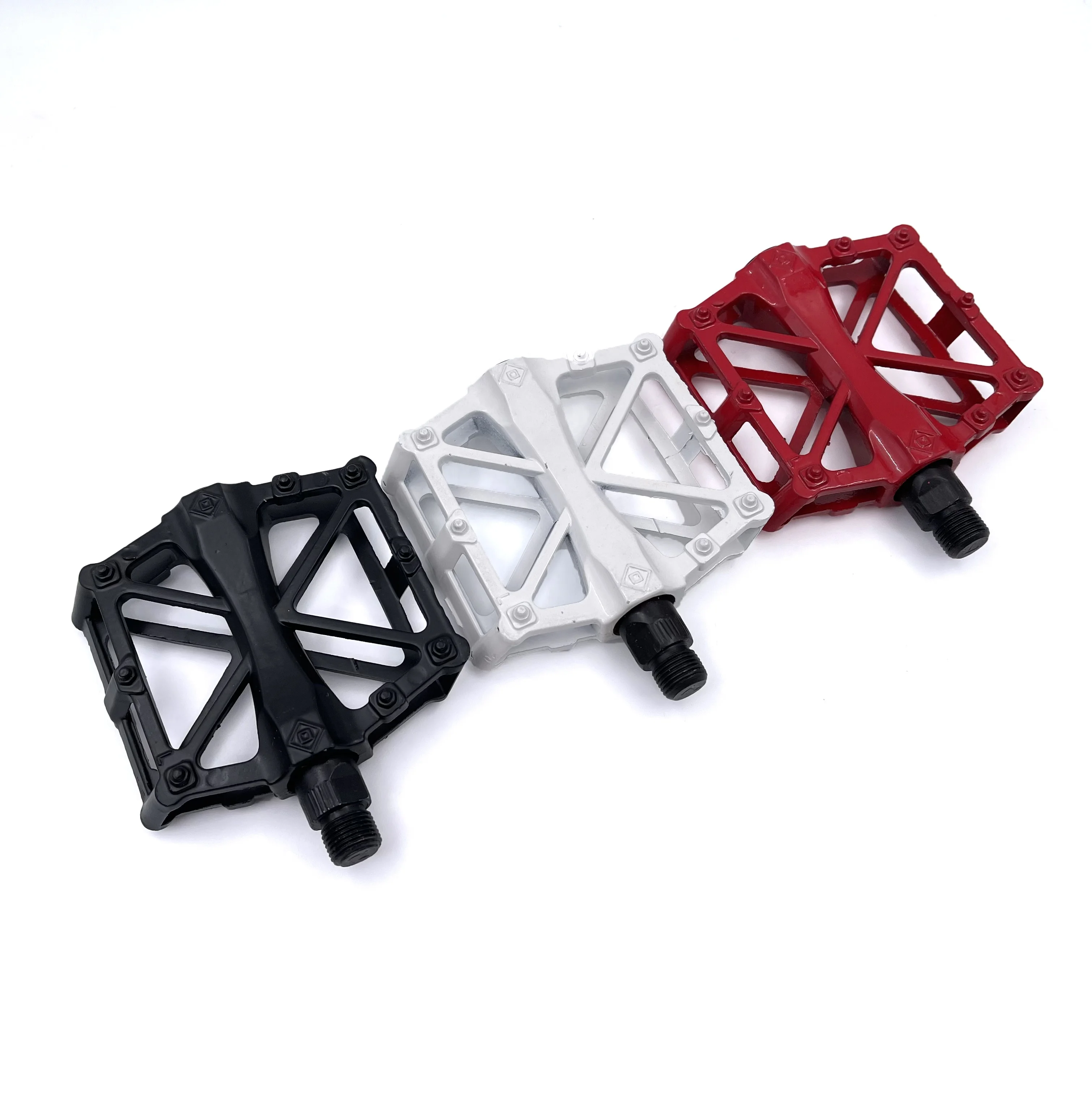 REYGEAK Bicycle Pedal Ultra Light Large Area Mountain Bike Non-Slip Flat Pedals Accessories