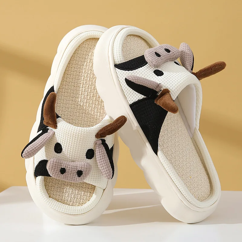 Indoor Home Living Fashion Skin Friendly Platform Slippers Skin Open Toe Linen Cute Plush Cow Slides Slippers for Women and Men
