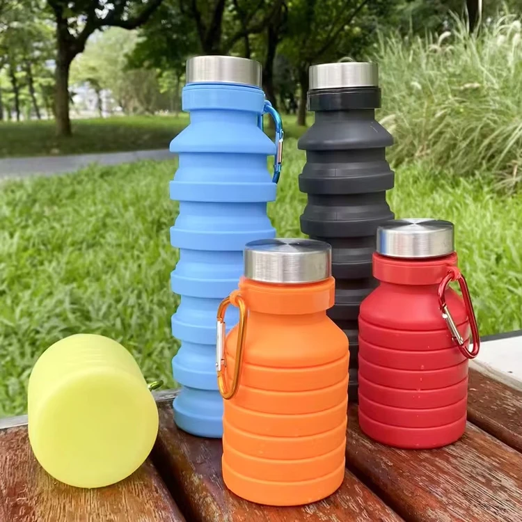 Wholesale Baby Folding Drink Bottle Food Grade Silicone Travel Bottle Portable Collapsible Silicone Water Bottle