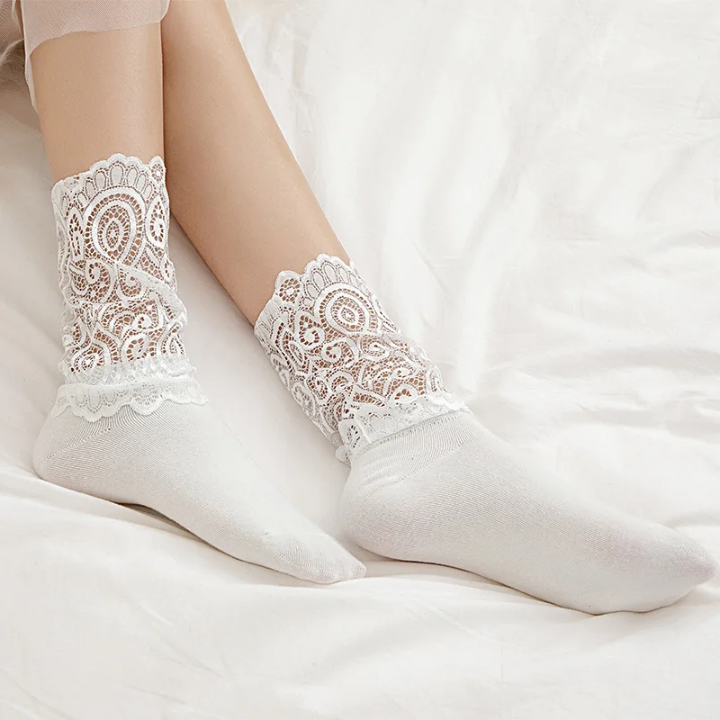 Beautiful Crystal Sheer Mesh Silk Transparent Korea Sheer Ankle Lace Socks For Women