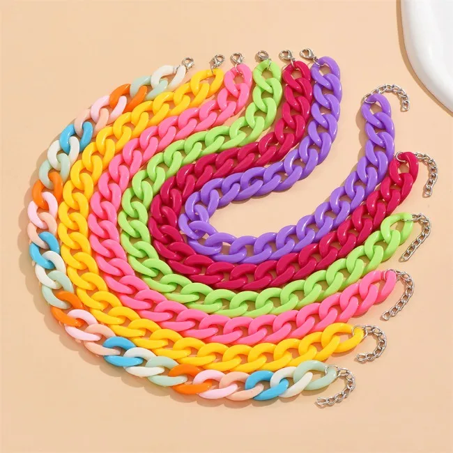 New Product All Matching Neon Colorful Necklaces Cute Simple Eco Jewelry Gift Acrylic Chain Necklace For Friends