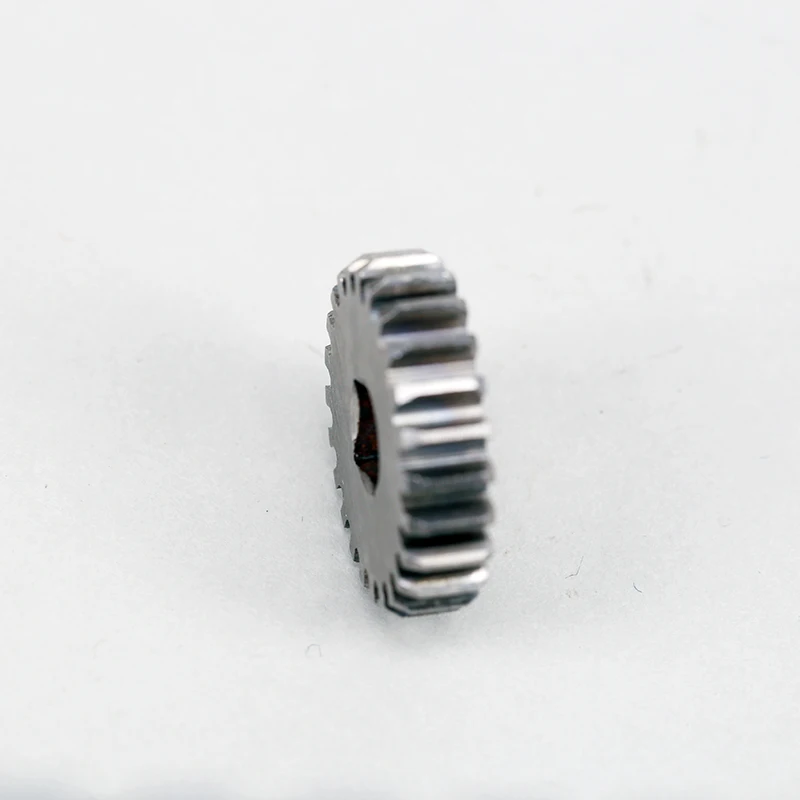 Industrial Sewing Machine Spare Parts M-166 Gear On Screw Shaft For Round Knife Cutting Machine