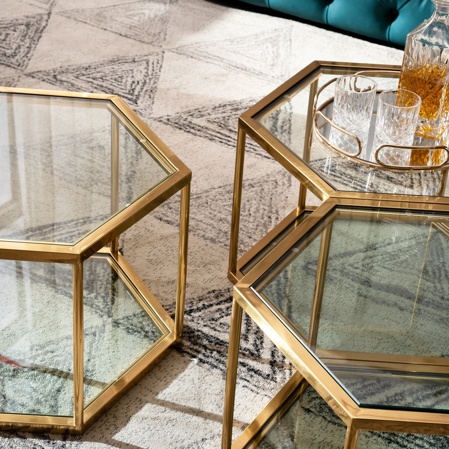 2023 Новый стиль из нержавеющей стали золотой журнальный столик для гостиной стеклянный центральный стол набор современной домашней мебели горячей продажи