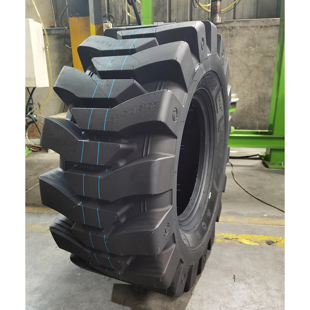 China High Quality Compact Loader Tyre Pneumatic Tire For Industrial Vehicles 20.5/70-16  16/70-20 24 405/70-24 20.5/70-17.5