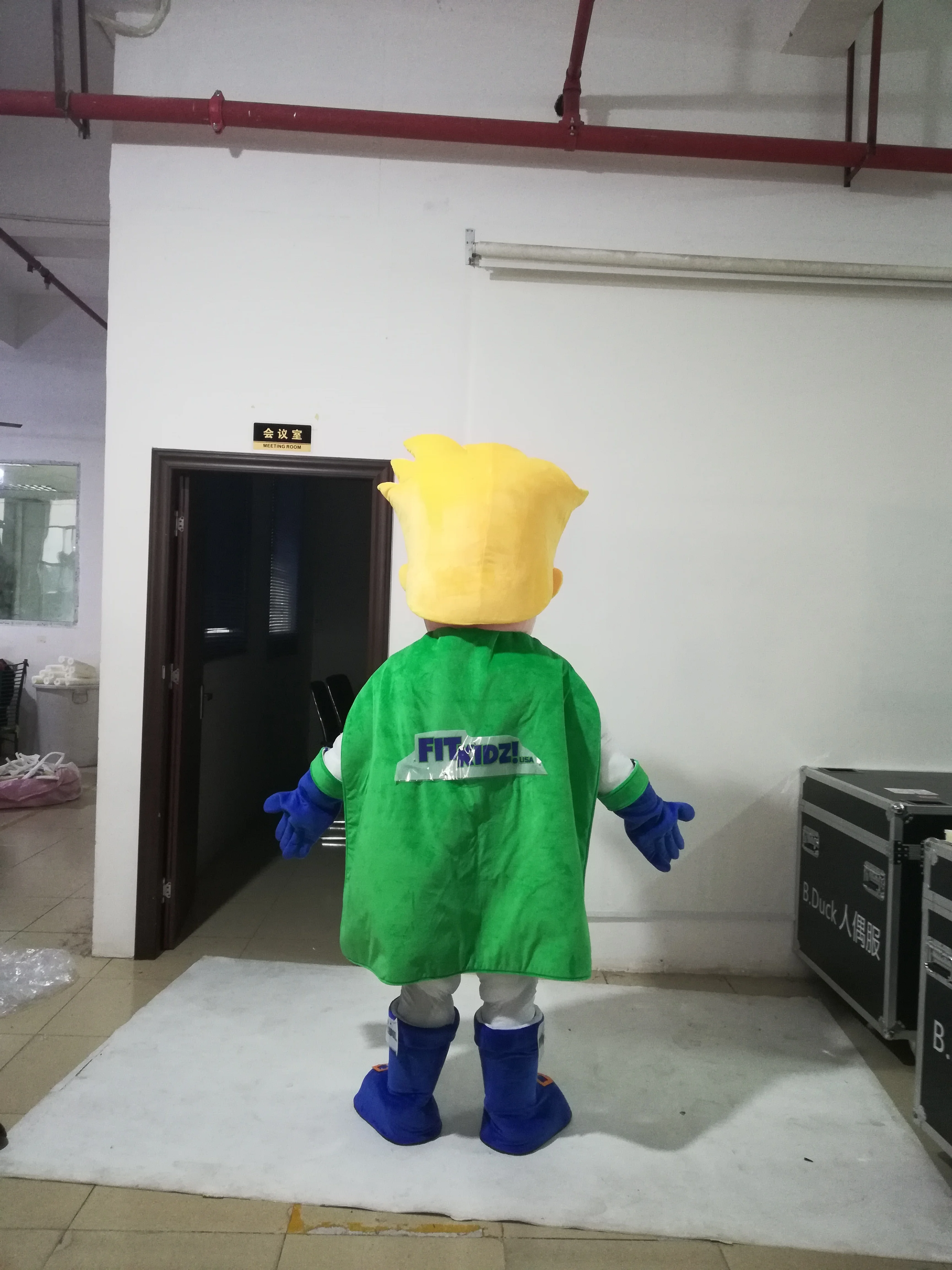 Popular adult yellow hair super hero superhero mascot costume with red cape for sale,color and logo can be changed as required.