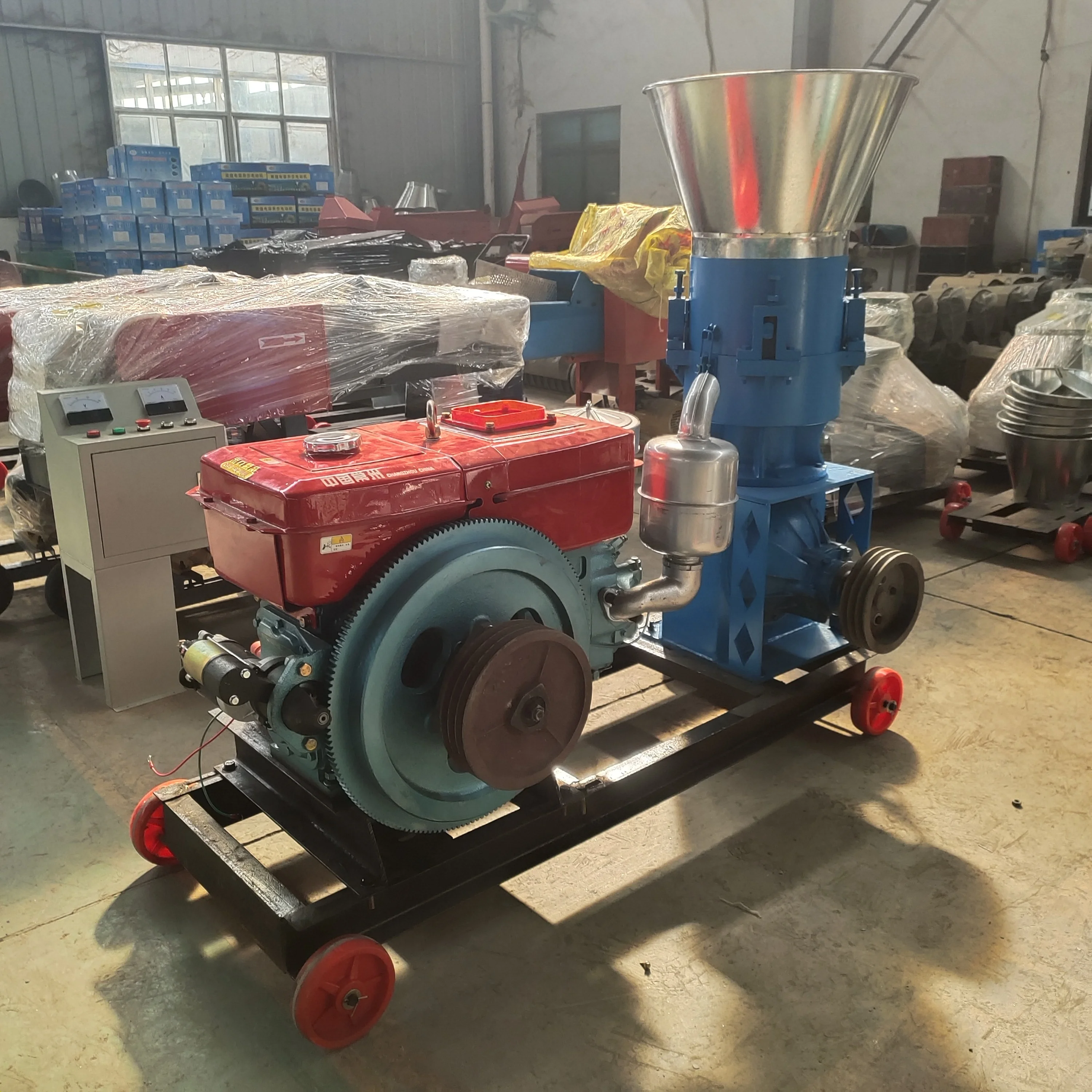 Diesel Powered Animal Poultry Livestock Pellet Making Machine