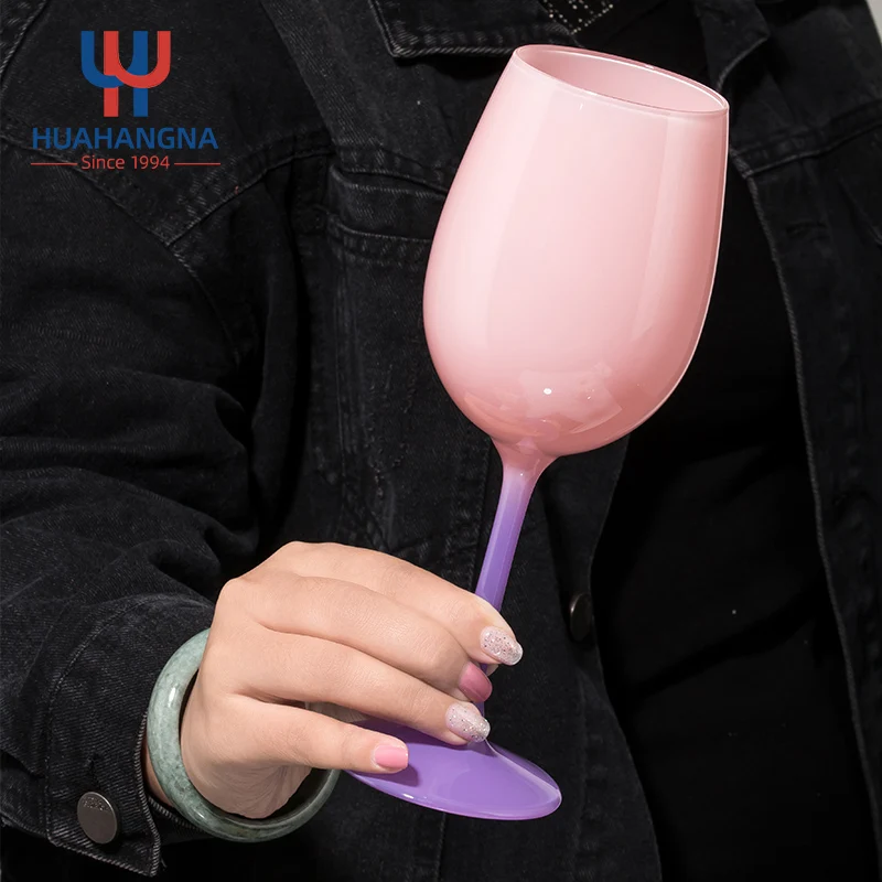 HUAHANG 450ml Hand Blown Unique Design Custom Goblet Crystal Colored Wine Glasses For Wedding Party