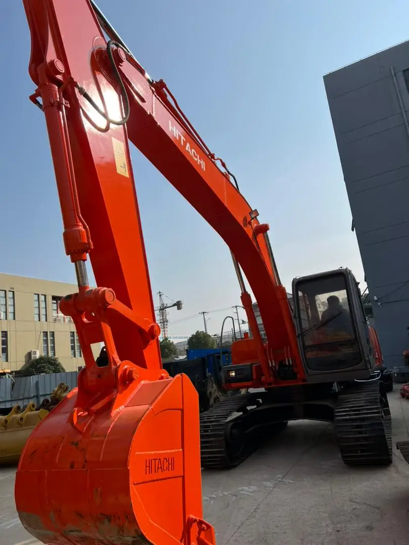 Used excavator Hitachi  EX200-5  6BG1 engine machines excavators construction equipment for sale ex200 200-5 zx200 hitachi good