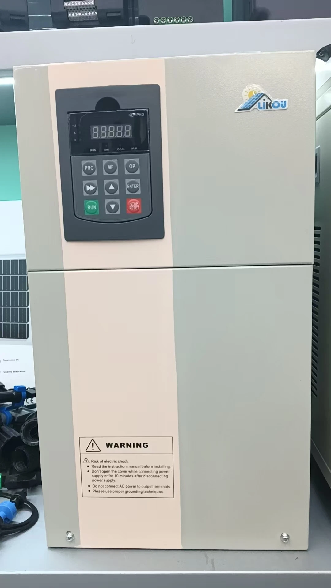 pump inverter SG1.5KW/220V Solar Pump Solar Inverter Water Inverter for Water Pump   Solar good quality