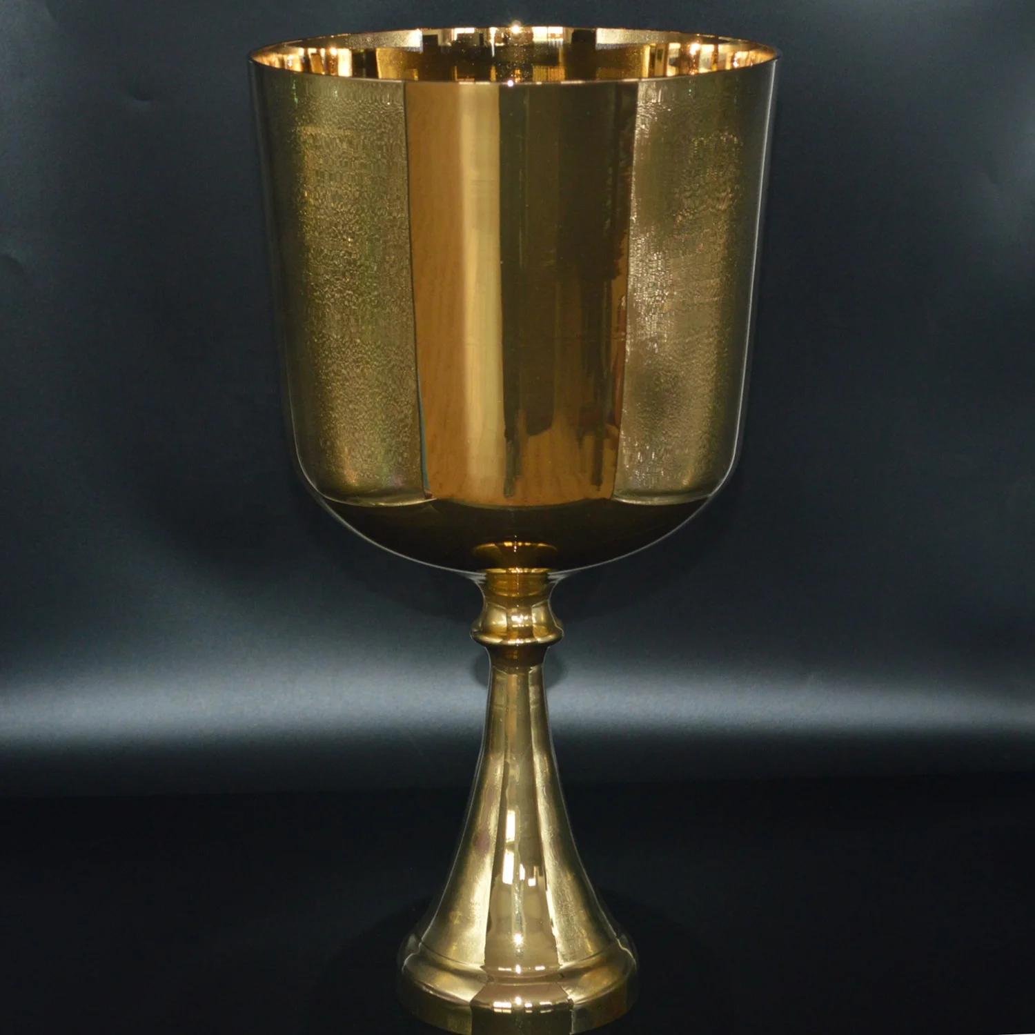 24K Gold Crystal Handle Singing Grail Hand Held Quartz Crystal Singing Bowl