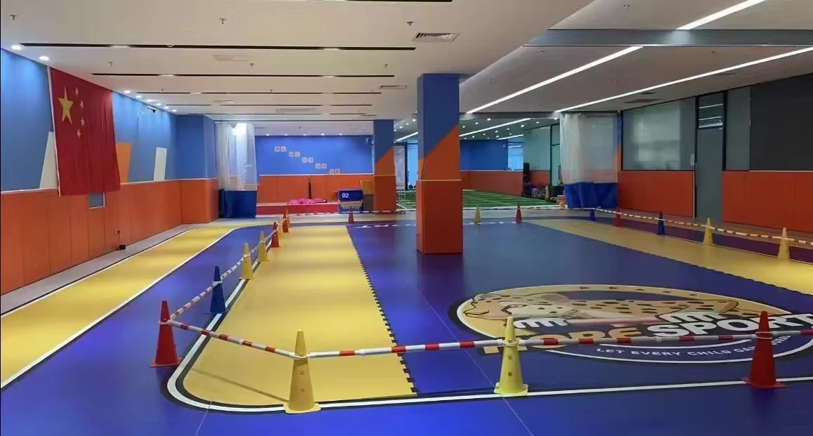 PVC vinyl printing decorative floor school long jumping cushion mat carpet 3D floor plastic game chair large gym mat