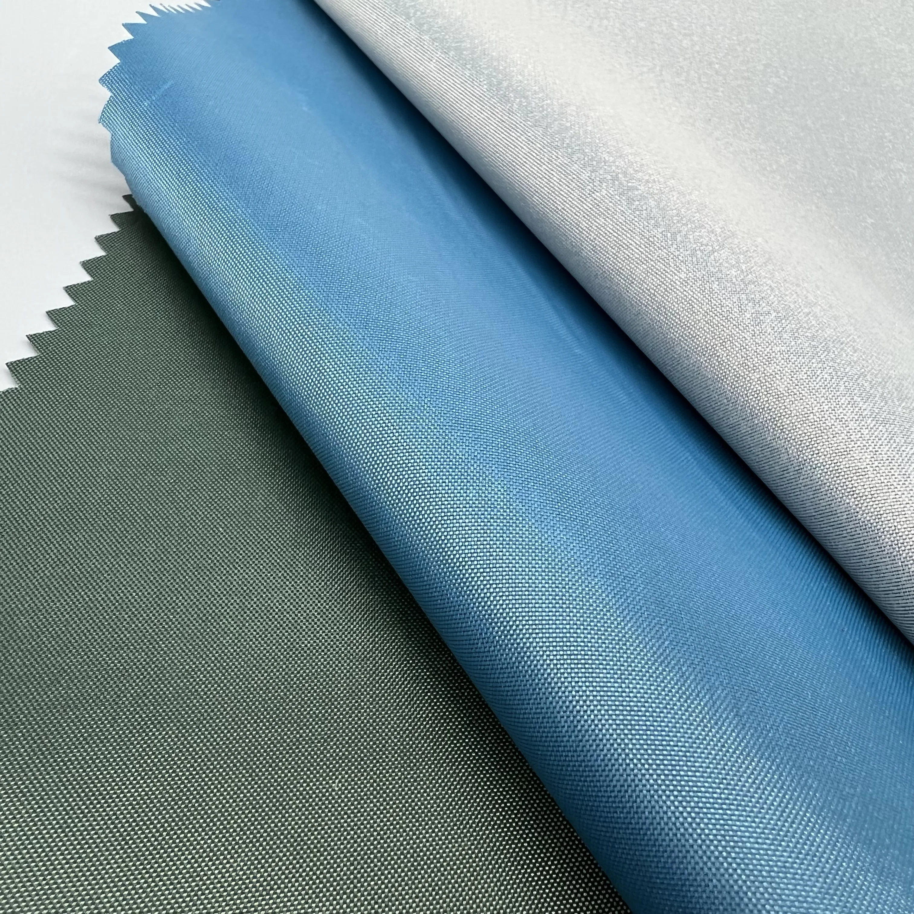 115gsm 190t coated with pa pu pvc 100% polyester taffeta for cloth fabric