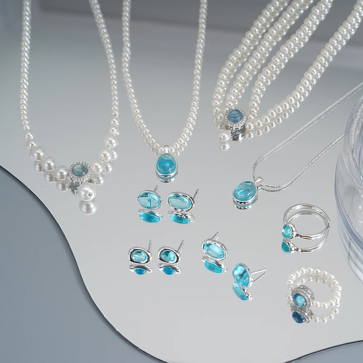 Женские серьги с натуральным кристаллом и жемчугом 925