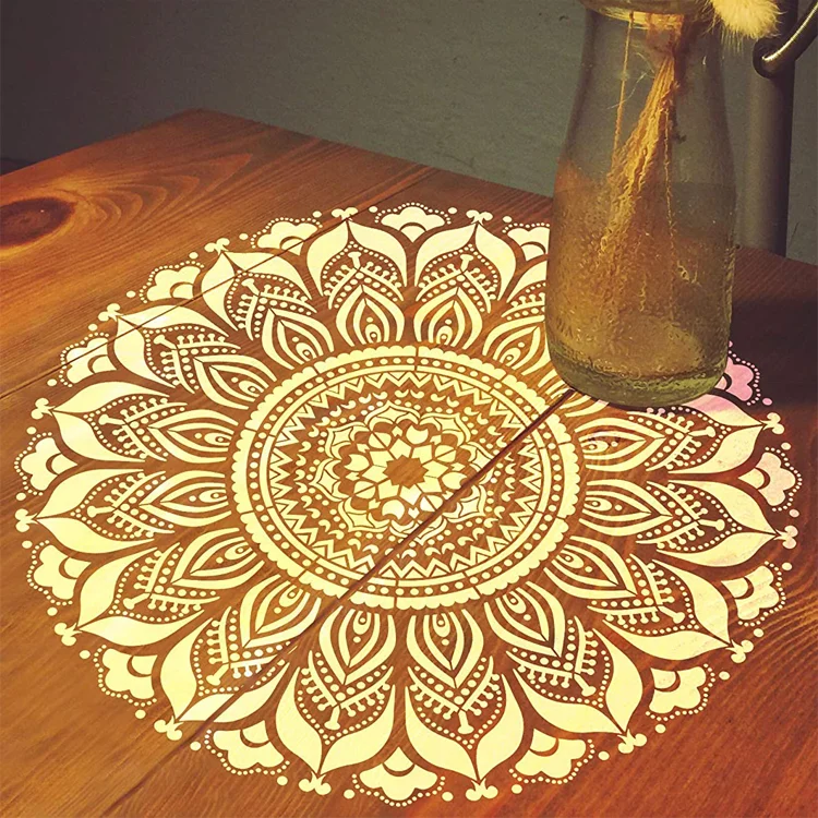 Большой трафарет с мандалой 30 х30 см