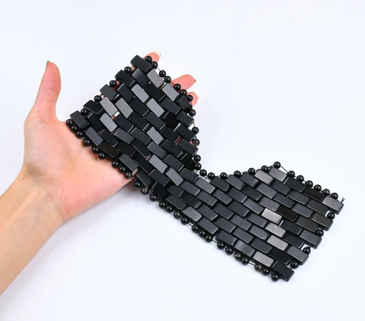 dark eye circles black jobsidian jade eye mask and roller set