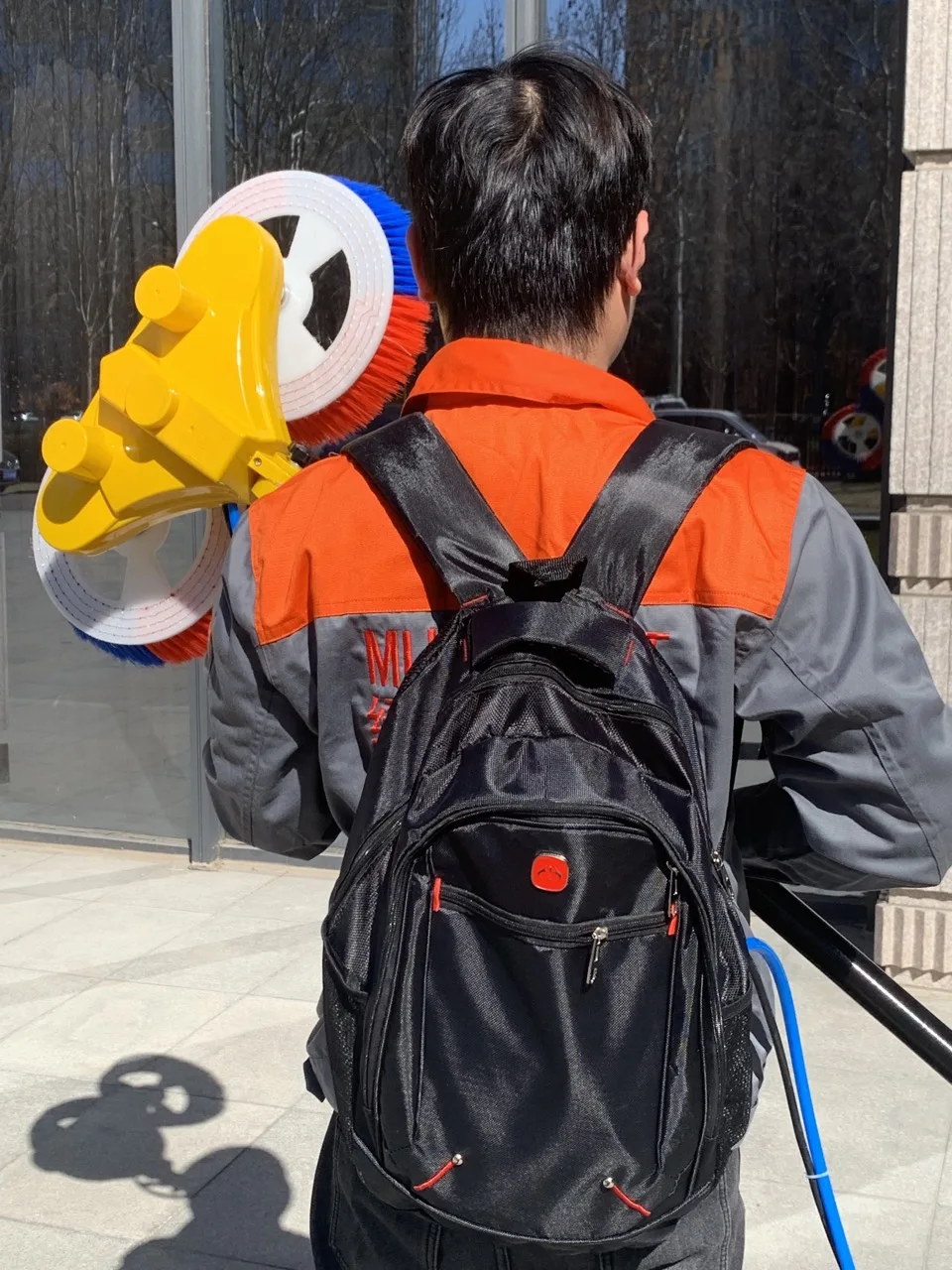 MULTIFIT Solar Panel Cleaning Brush with 7.5m Telescopic Pole Dual AC & DC Charging Mode for Rooftop Solar Systems