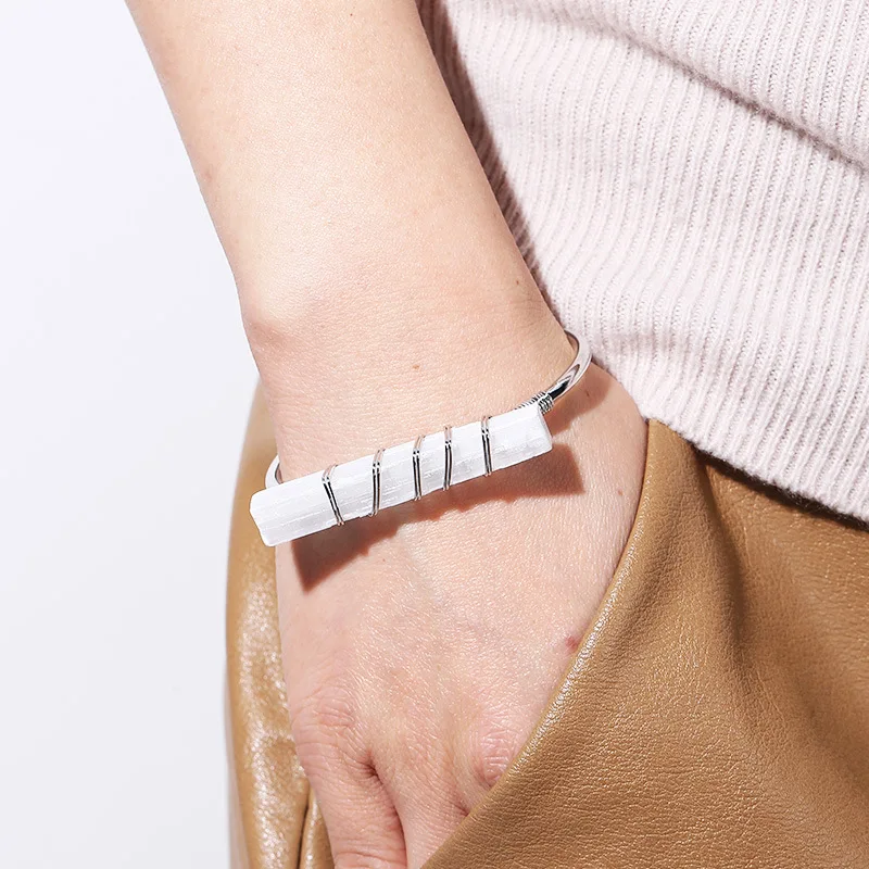 Wollet Personality Fashion Women Natural Powder Crystal Bangle Raw Stone Copper Wire Bracelet