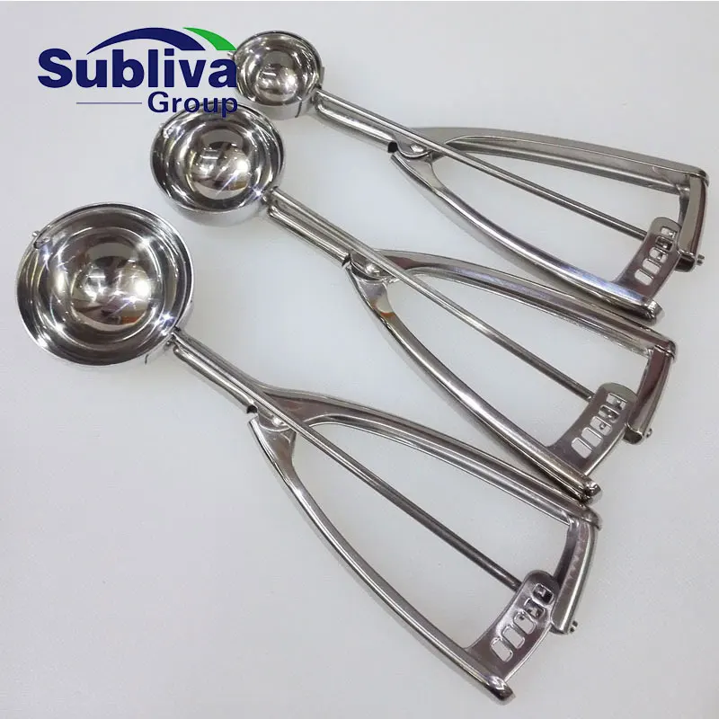 Stainless Steel Ice Cream Portioner With Triangular Squeeze Handle