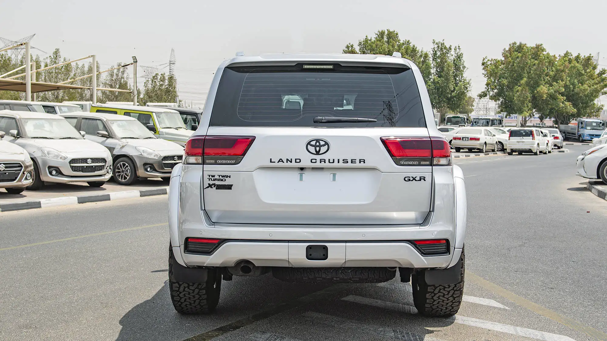 Б/у Toyota FOR- land Cruiser 300 GXR 3.3D на Xtreme Edition доставка готова