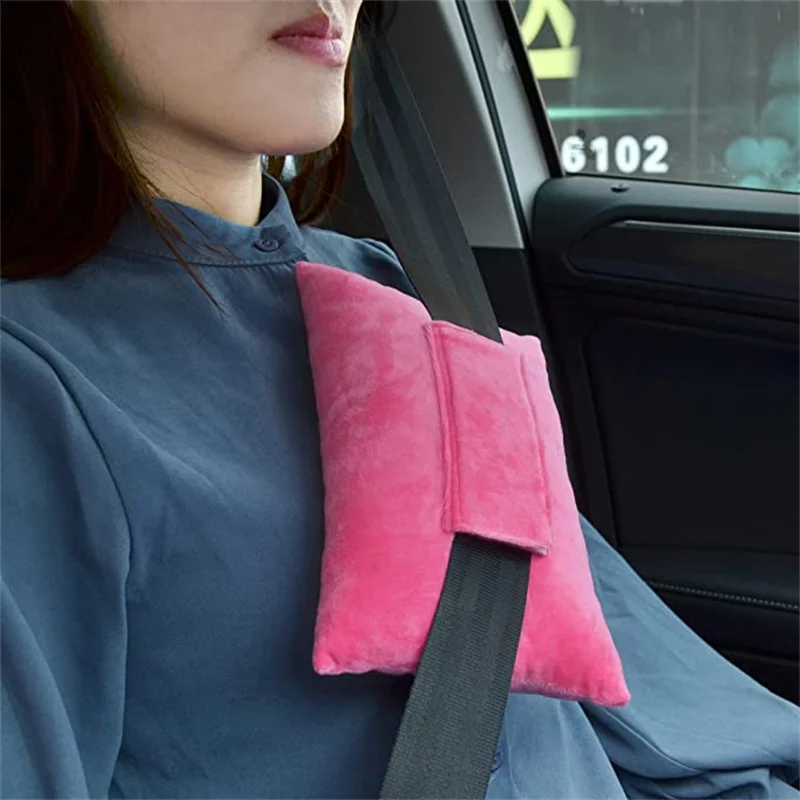 Hysterectomy Pillow with Pocket for Ice Pack Knitted Technique Comfort Cushion for Post Abdominal Surgery Sleep Use on Airplane