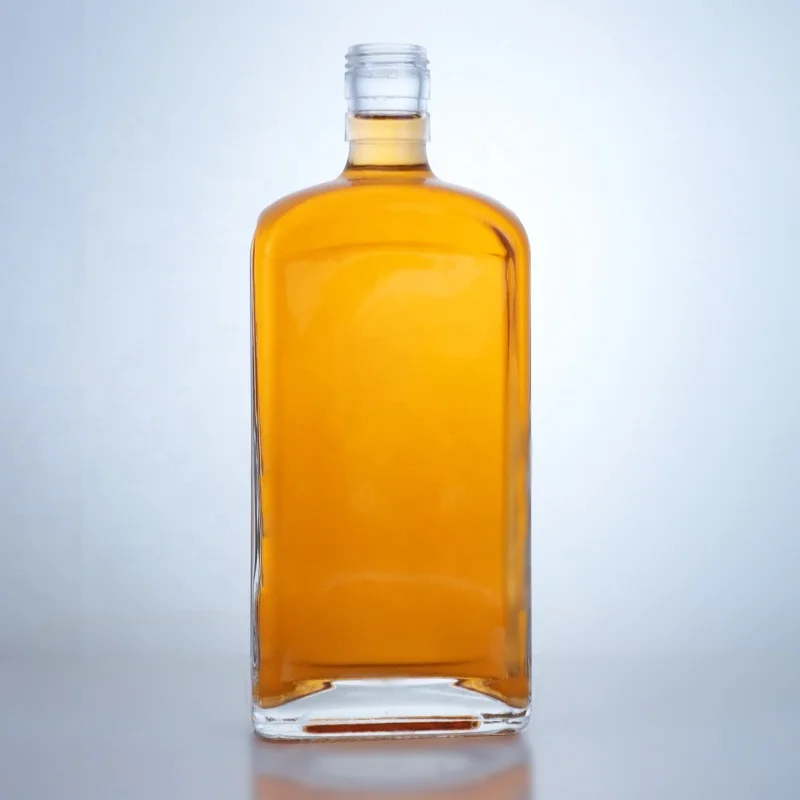 500ml 750ml 1000ml Private Label Transparent Empty Flint Glass Liquor Wine Whisky Vodka Tequila Bottle With Screw