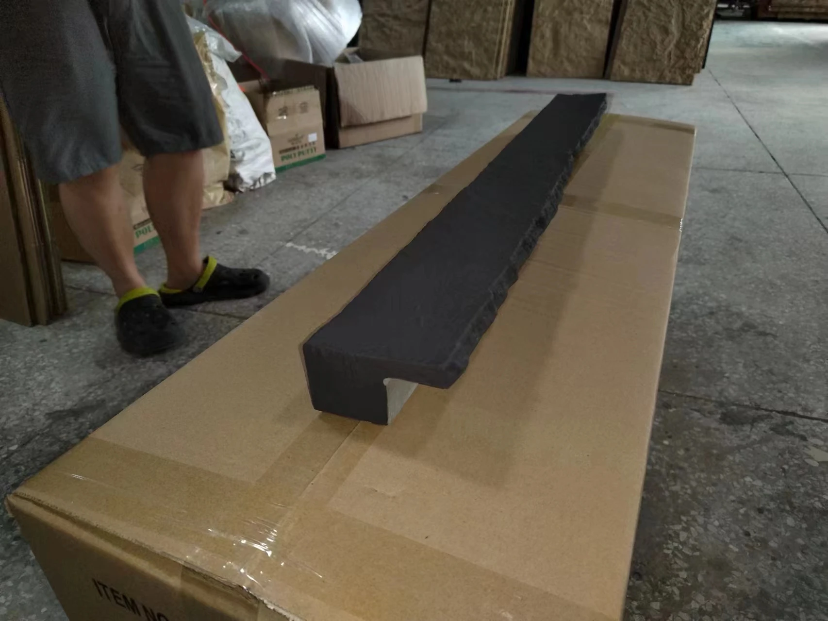 Waterproof factory price PU faux stone matching trim polyurethane interior and exterior cultural stone batten small rock veneer