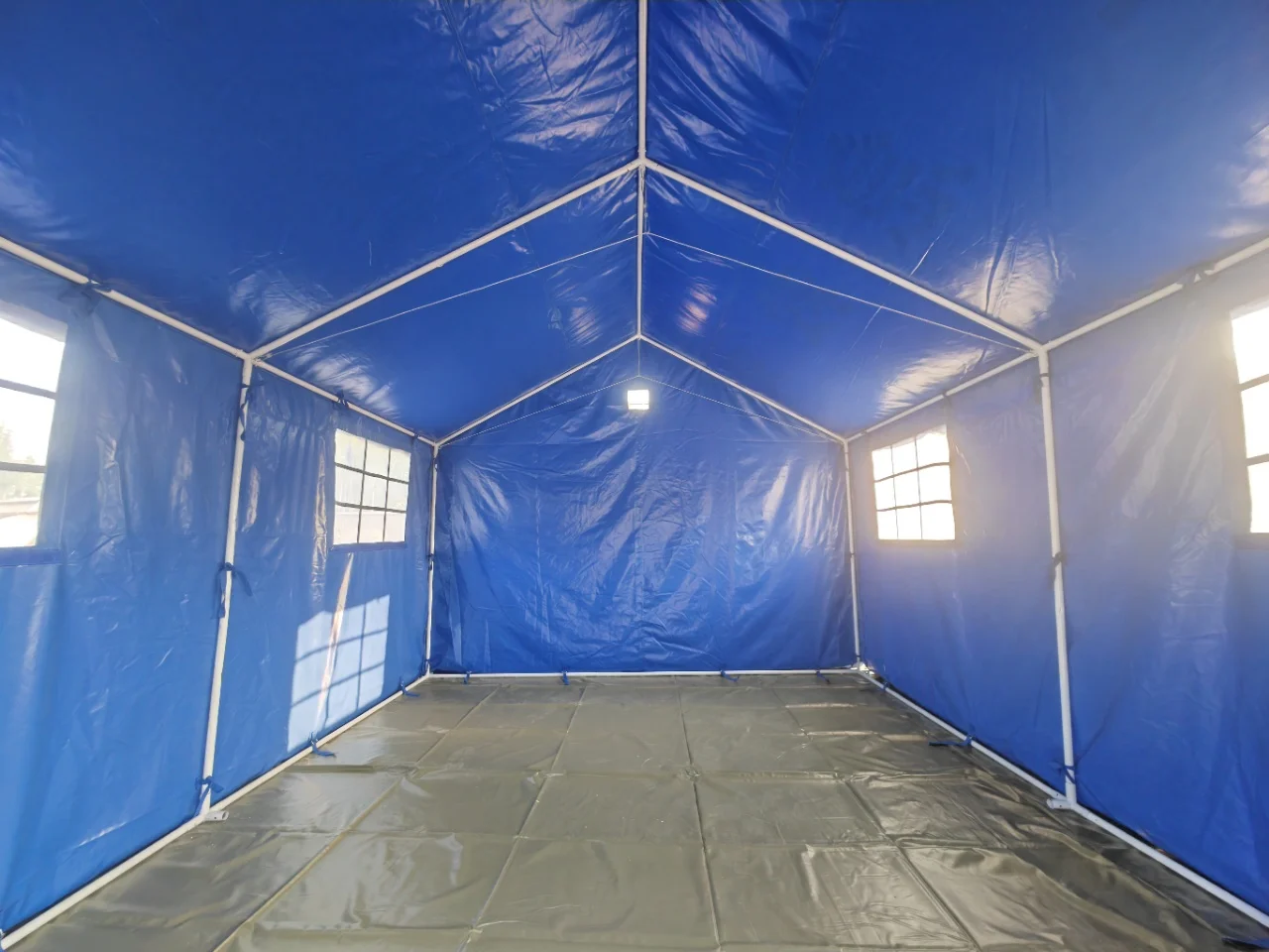 High Quality Waterproof 4 Season Disaster Relief Canvas Wall Tent