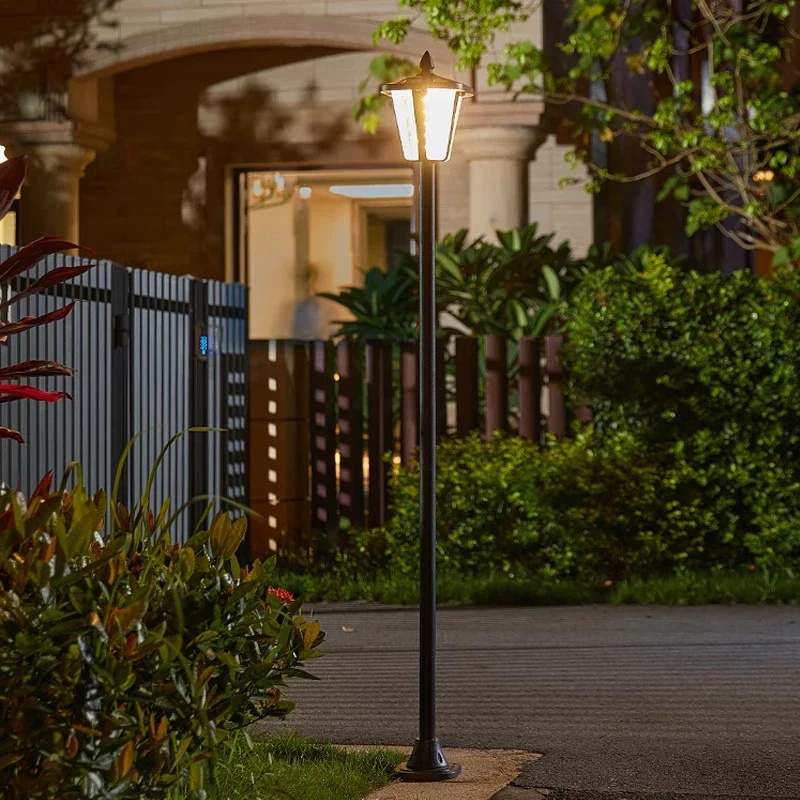 Solar Powered LED High Pole Lights Waterproof Outdoor Courtyard Street Lights for Villa Garden Landscape