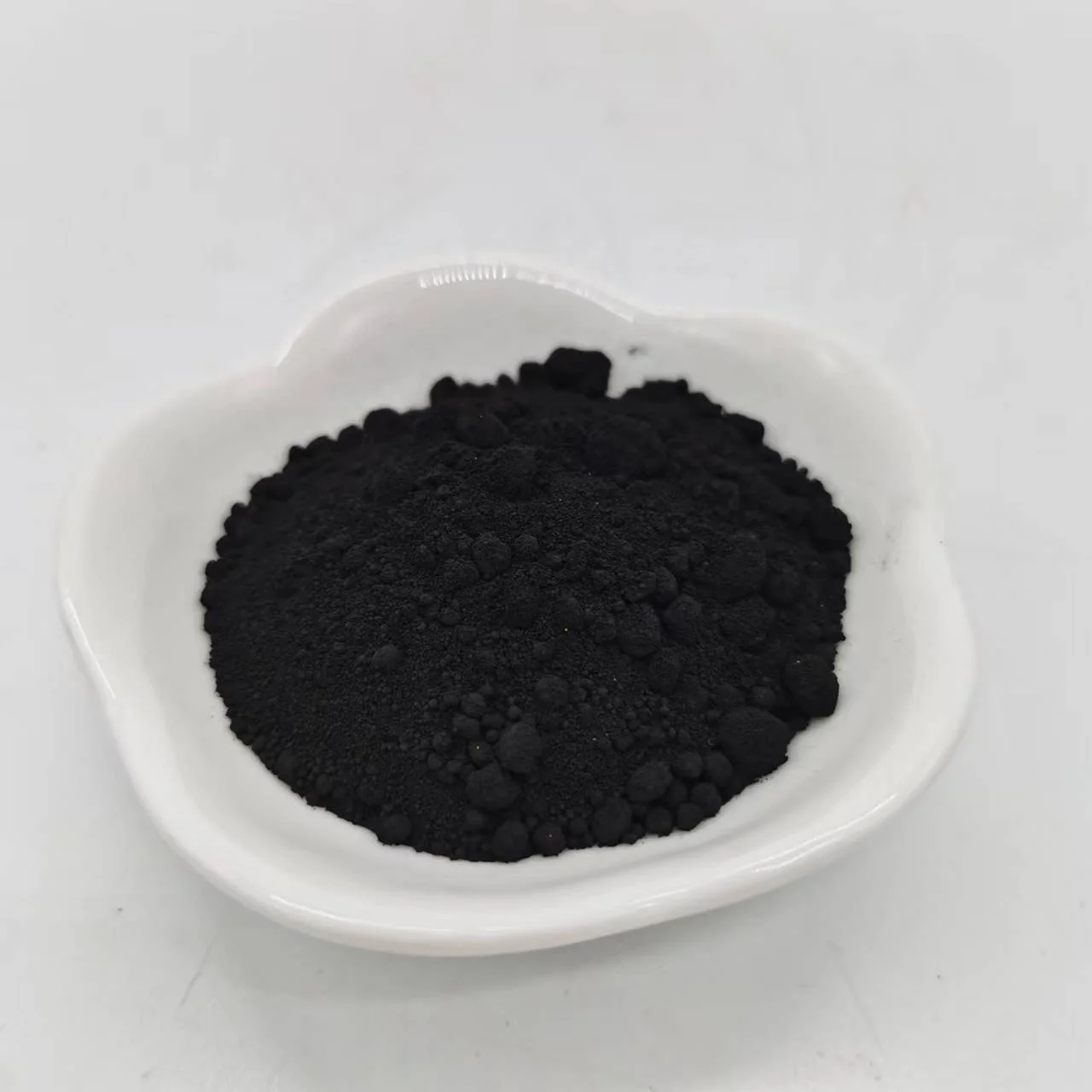 Black iron oxide 722 for concrete sleeper use wood tile pigment