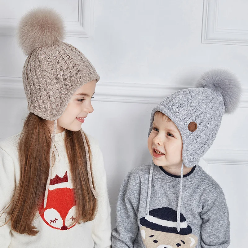 Stock Winter Toddler Baby Boys Girls Winter Knit Hat Kids Boys Ear Flap Warm Fleece Lined Knit Beanie Fur Pom Hat Wholesale RTS