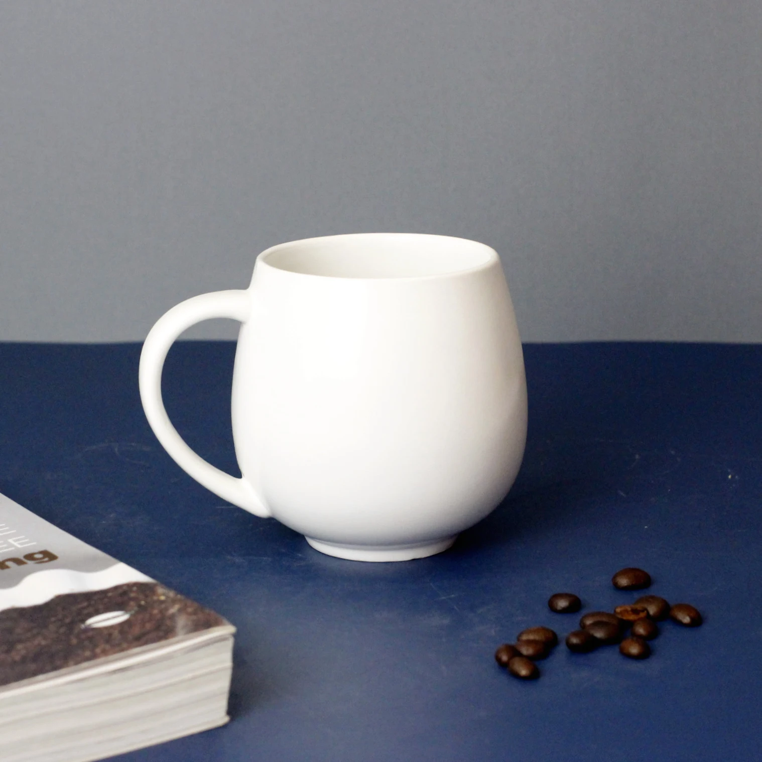 White Egg Shape Mug Ceramic Coffee Round Mug  Porcelain Cup for Custom Design Mug