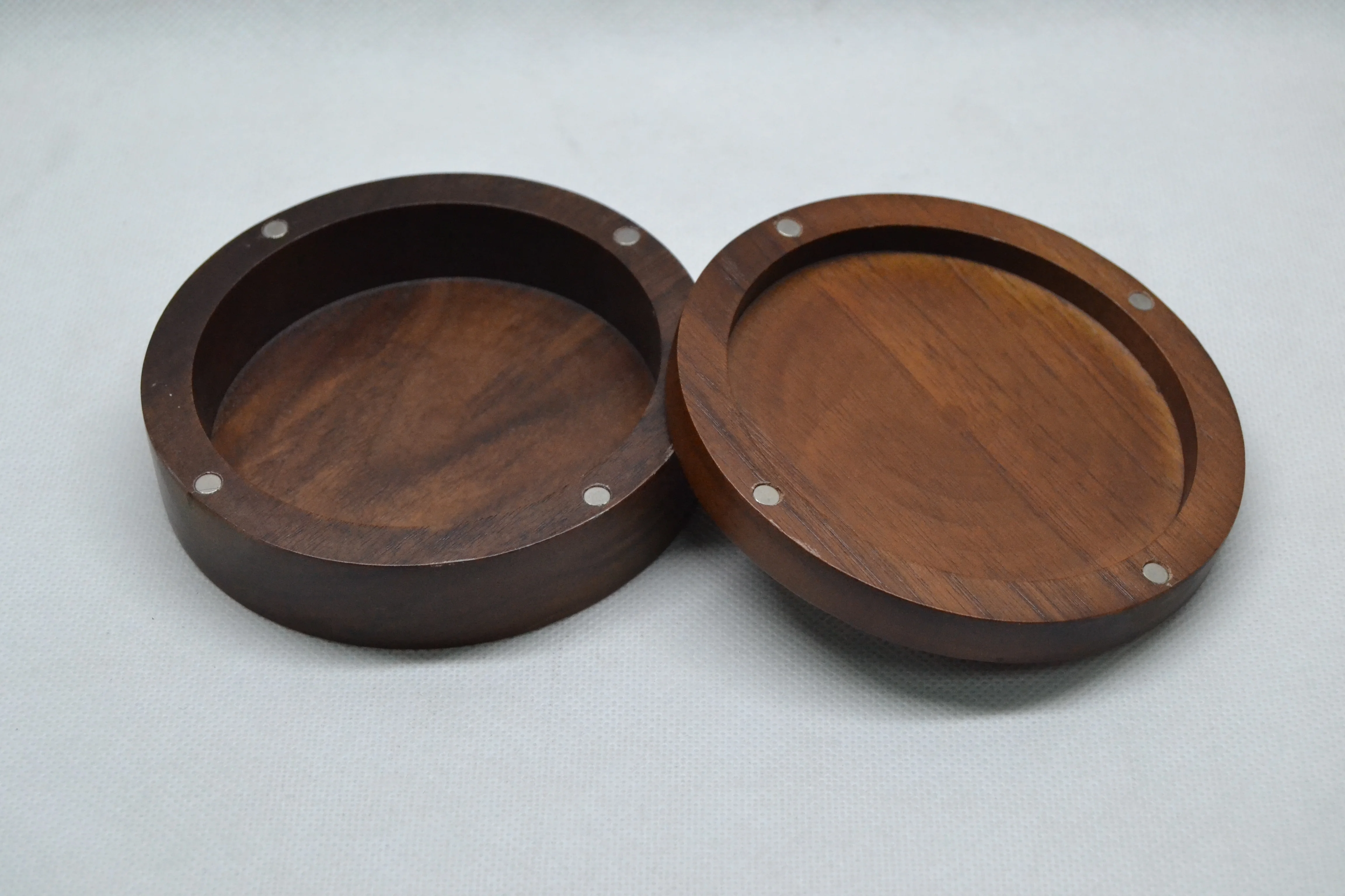 Handmade Luxury round Walnut Wooden Box for Jewelry Storage Gift Box for Bracelets Necklaces Rings Black Wood & Bamboo