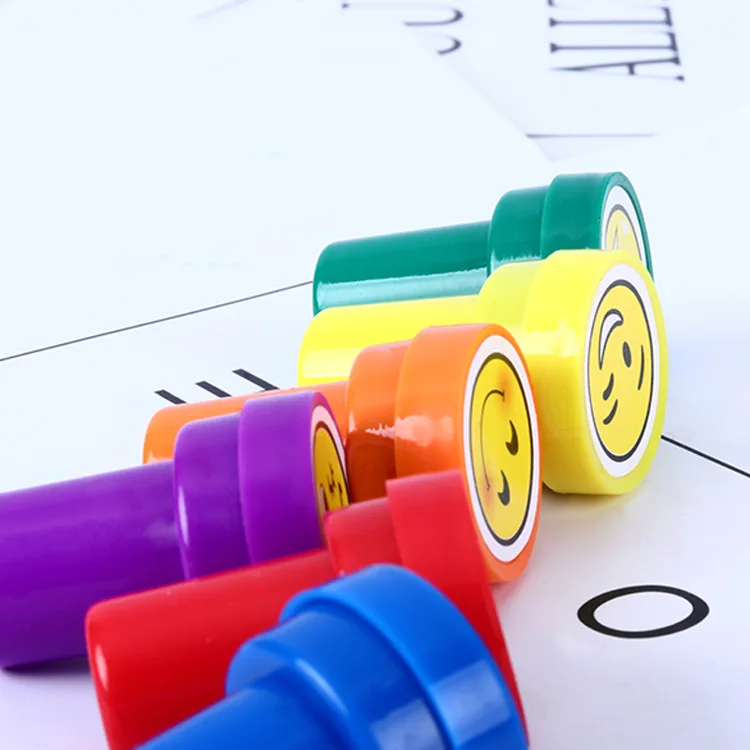 Лидер продаж 23 мм наградные учителя самопечатные штамп индивидуальные узоры круглые детские штампы лица