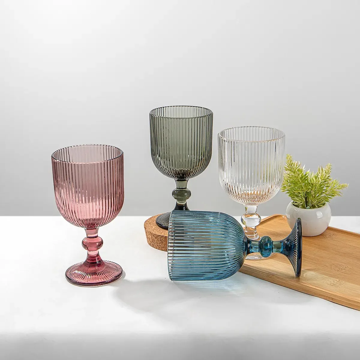 Wholesale Diamond Drinking Wedding Champagne Water Goblet Copas De Cristal De Colored Wine Glass Goblets