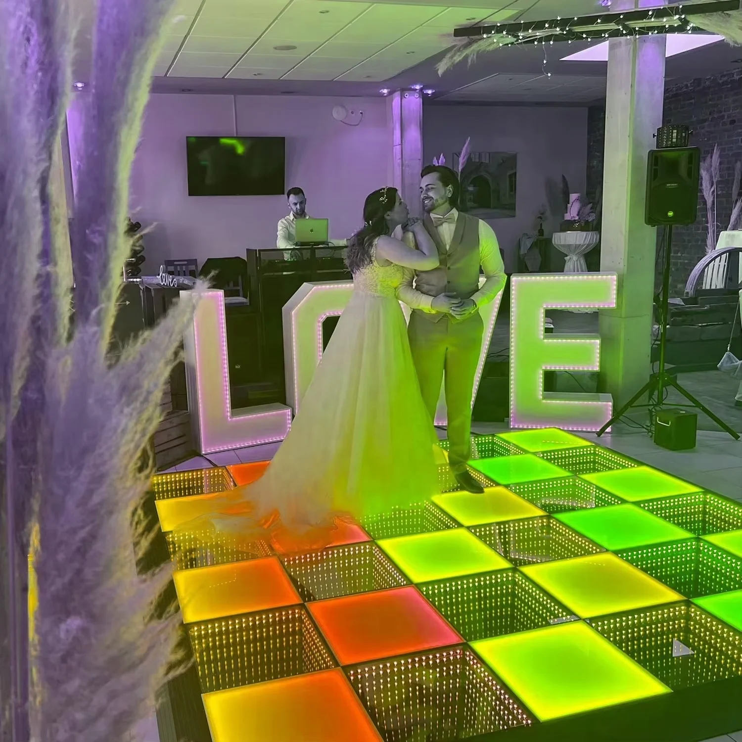 Белые танцевальные фары светодиоды 3d dj светящийся пол робот для вечеринки яркий светодиодный танцующий