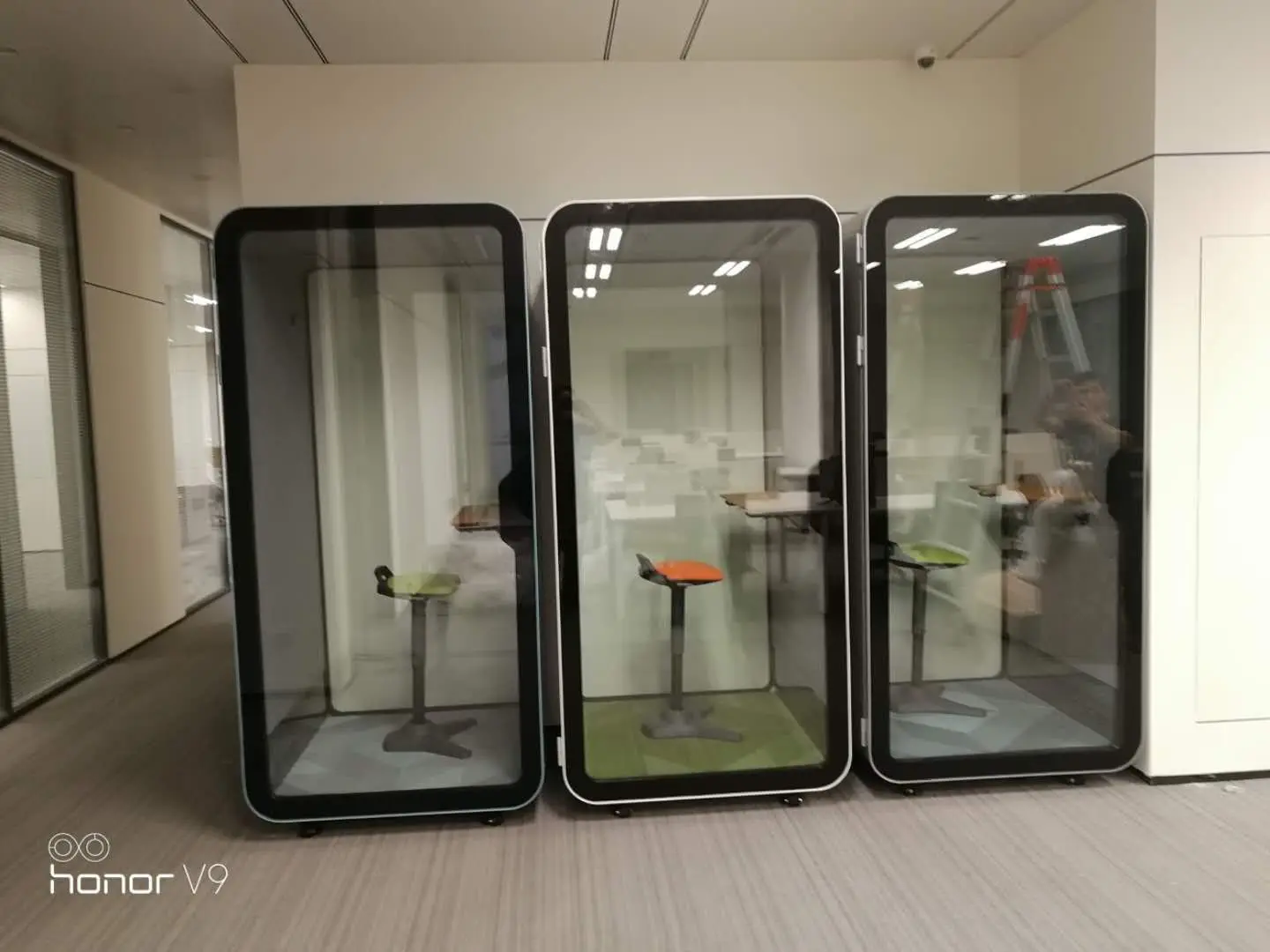 Telebooth modular office booth soundproof  phone booth with fresh air system