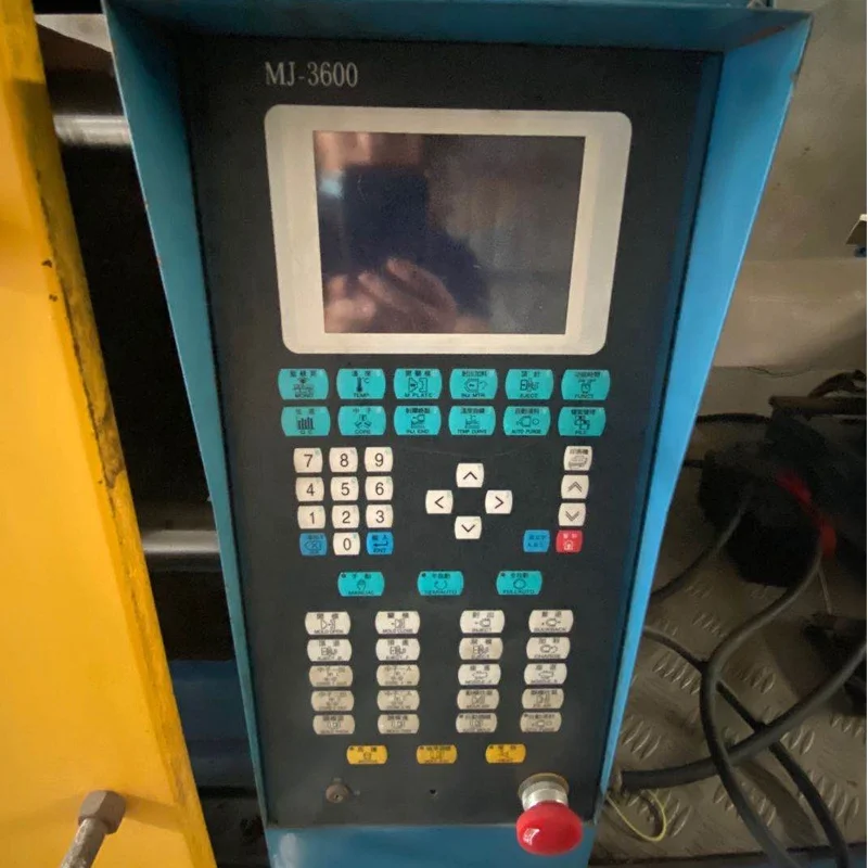 Подержанные горизонтальные формовочные машины для литья под давлением FCS HN-140 140 тонн