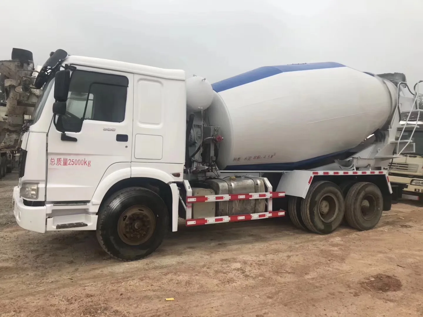 Б/у Бетономешалка 6x4 10 дюймов 336HP бетономешалка Лидер
