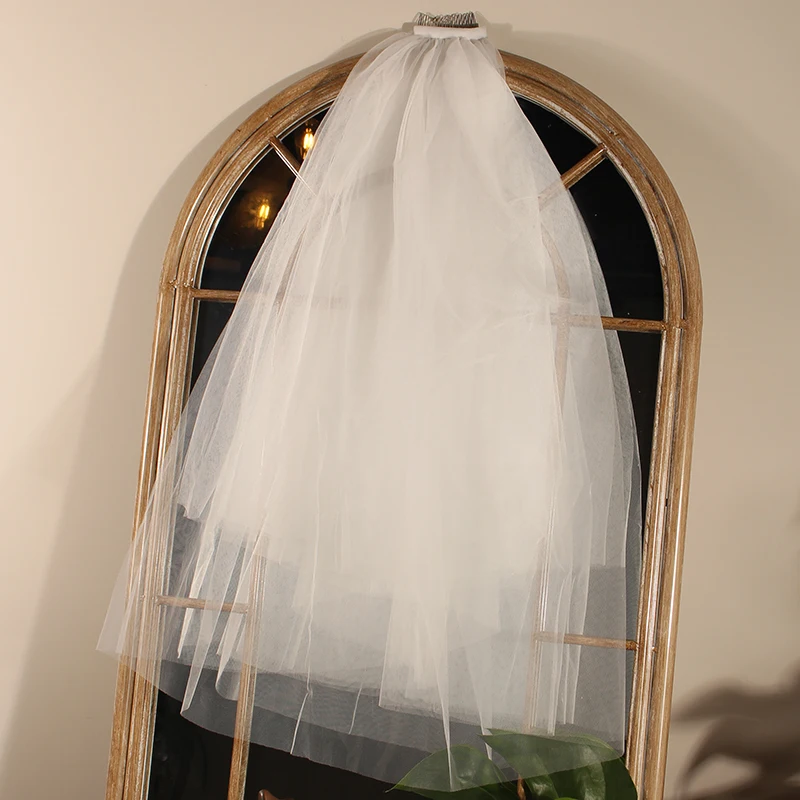 Simple Elegent Bright Wedding Veils Accessories White Bridal Tulle Four-Layers Bridal Veils with Comb